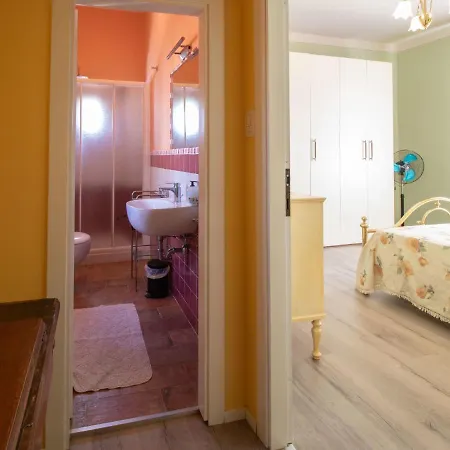 Rina By Interhome 哥尔顿